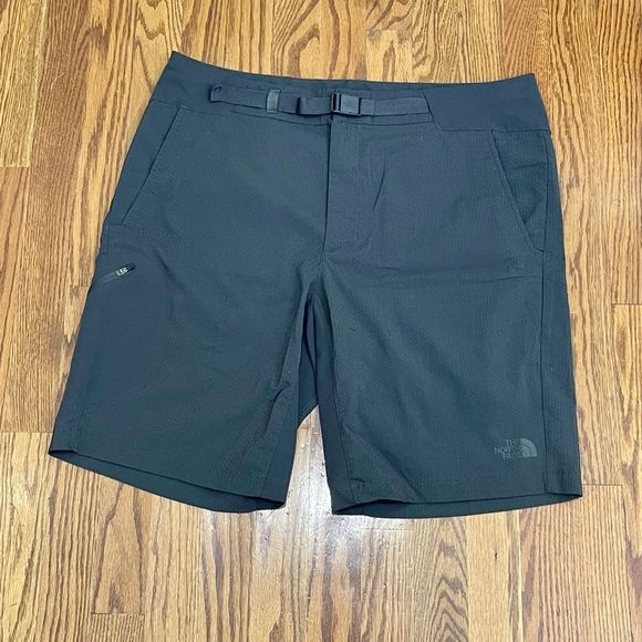 The North Face Superhike Shorts. Size 34. Charcoal gray. - Picture 1 of 9